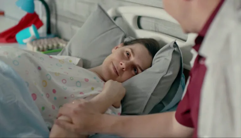 Момент из 16 серии 1 сезона