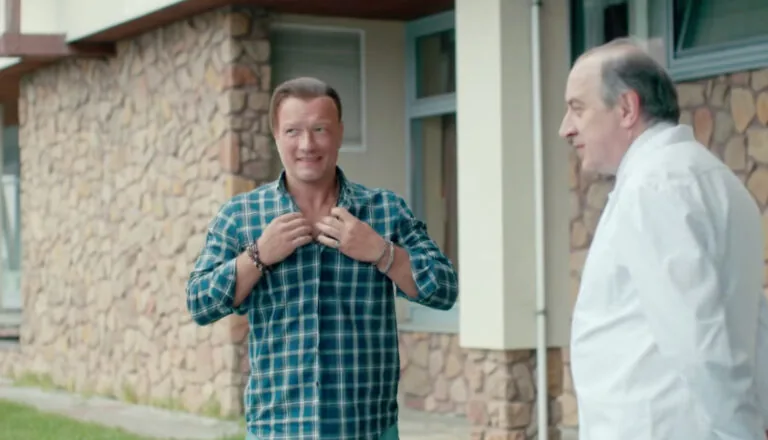 Момент из 2 серии 1 сезона