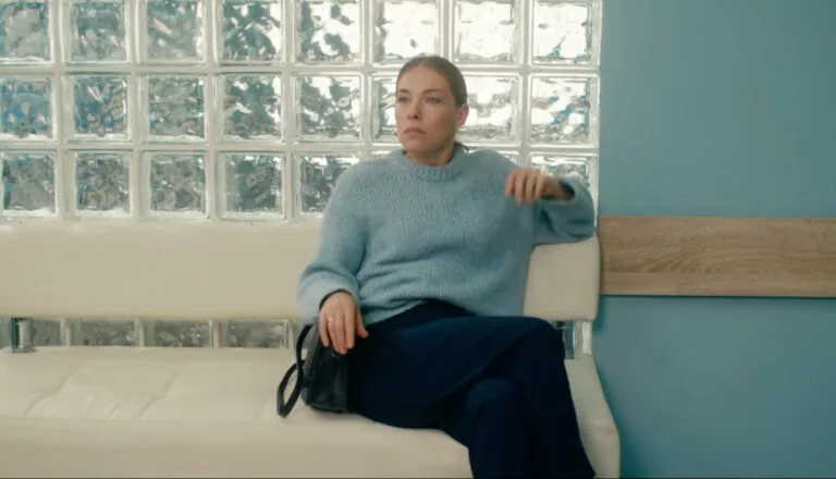 Момент из 15 серии 2 сезона